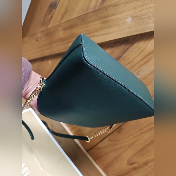 NEW Michael Kors Green Crossbody purse with wallet - Picture 4 of 5